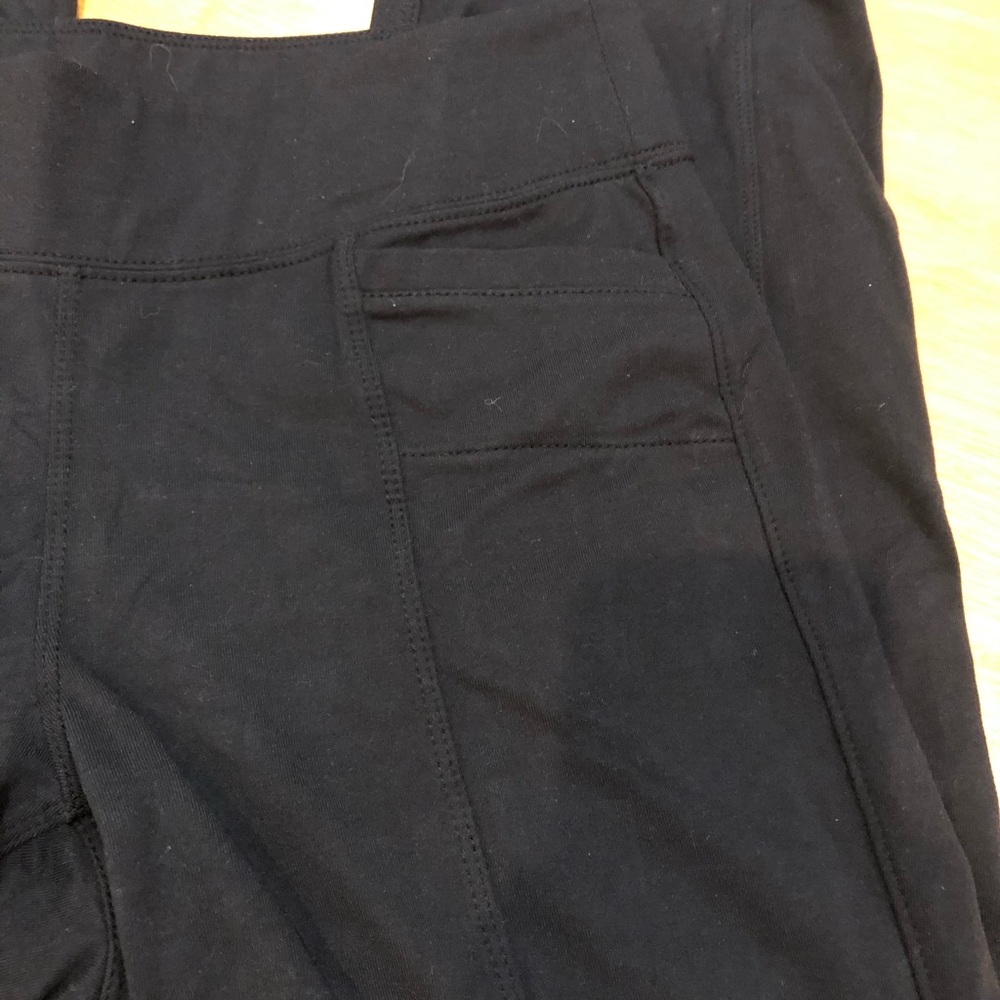 Athleta Metro Skinny Pants in Gray.